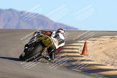 media/Jan-09-2022-SoCal Trackdays (Sun) [[2b1fec8404]]/Turn 12 Backside (130pm)/